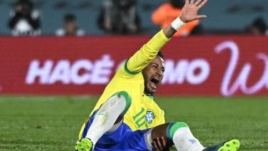 世预赛-内马尔伤退 巴西0-2乌拉圭两轮不胜