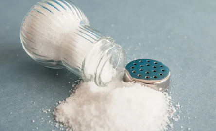 盐可导致哪几种疾病？怎样吃盐才不伤身呢