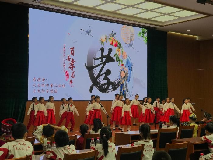 “爱我中华 萌娃秀场”主题实践活动在西藏文化博物馆举行