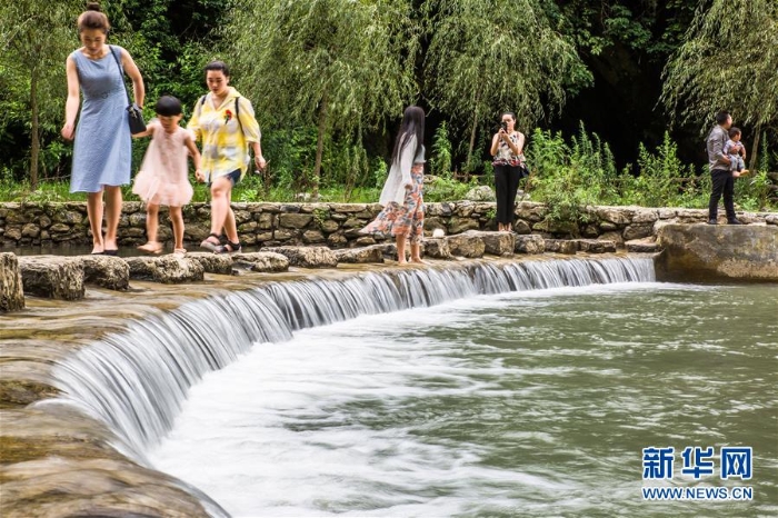 #（经济）（3）贵州大方：做好“水文章” 美了乡村富了群众