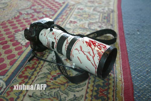 http:/ews.xinhuanet.com/world/2003-04/08/xinsrc_1ac25a252dfa4c499e815ca2ec954000.jpg