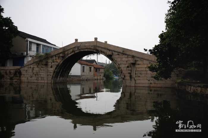　如意桥始建于元至元年间（1335-1340），又称祖师桥，清朝光绪年间重建。