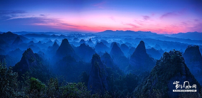 晚霞的万佛山