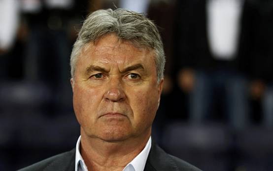 http://i.telegraph.co.uk/multimedia/archive/03485/Guus_hiddink_3485129b.jpg