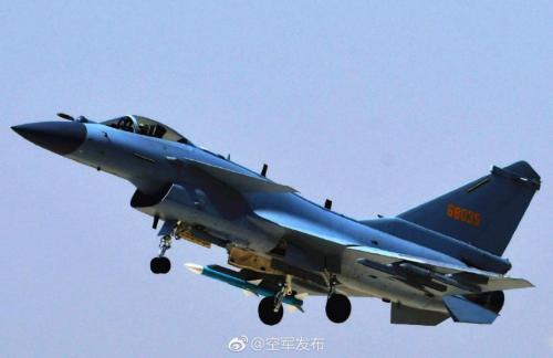 揭秘中国空军作战体系四“帅”多用途战机添“虎将”