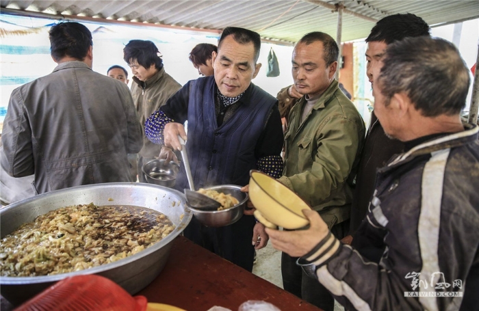农民工的午餐 农民工的午餐