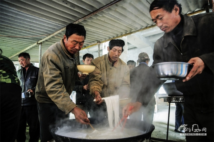 农民工的午餐