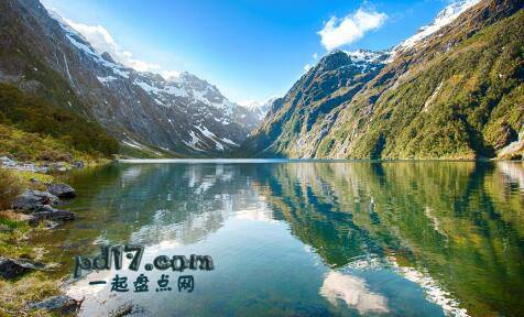 新西兰最热门的旅游景点Top8：米尔福德峡湾