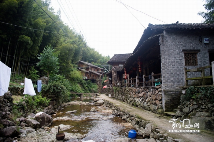 布袋坑村：古老村落的乡土味道