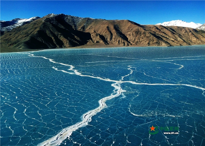 陆航人最有眼福  俯瞰高山界湖原来这么美