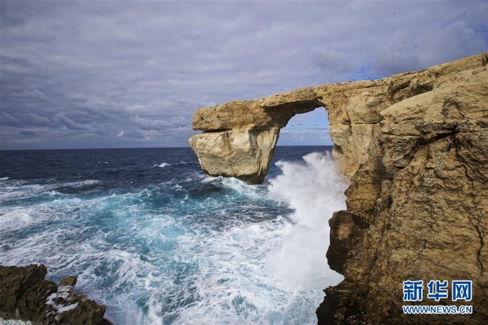 （国际）（3）马耳他著名景点“蓝窗”坍塌