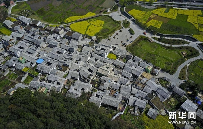 #（空中之眼）（2）独特的屯堡古建筑村落——贵州本寨古村