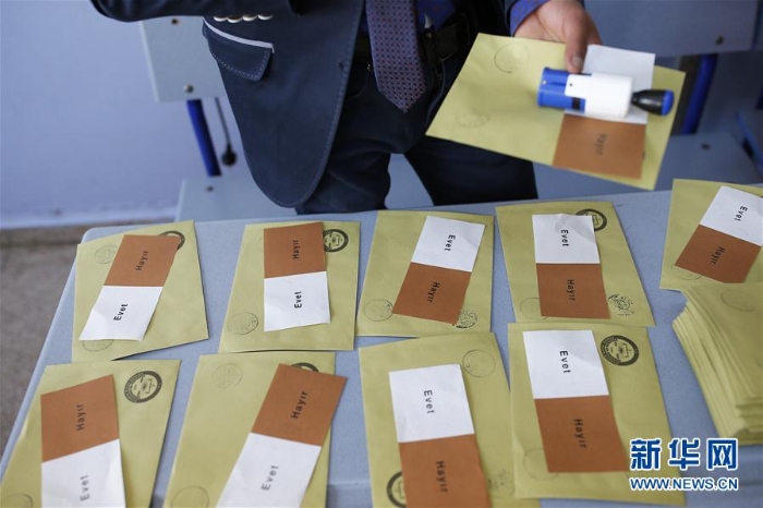 （外代一线）（2）土耳其修宪公投境内投票正式开始