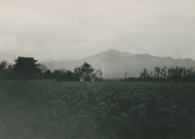 1909年的四川都江堰，风光美丽人心质朴
