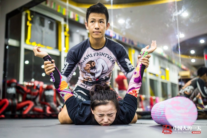 中国人的一天中国人的一天2903期：这个林妹妹被称为“世界上最能打的女人”