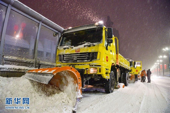 （社会）（5）边城雪夜人未眠