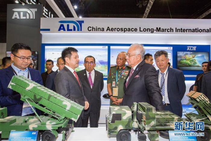 （国际）（3）中国军工亮相马来西亚亚洲防务展