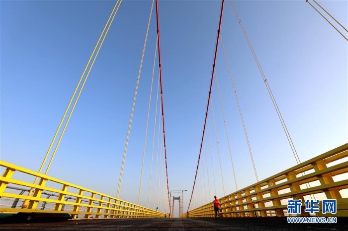 （国际）（4）非洲主跨径最大悬索桥通车在即