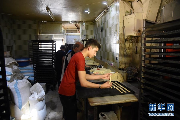 （国际·图文互动）（3）通讯：古丝路上的传承——阿勒颇萨哈纳饼干的新生