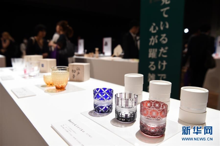 （国际）（2）东京：展示传统手工艺商品  弘扬“匠人精神”