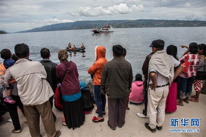 （国际）（2）印尼多巴湖沉船事故失踪人数升至192人