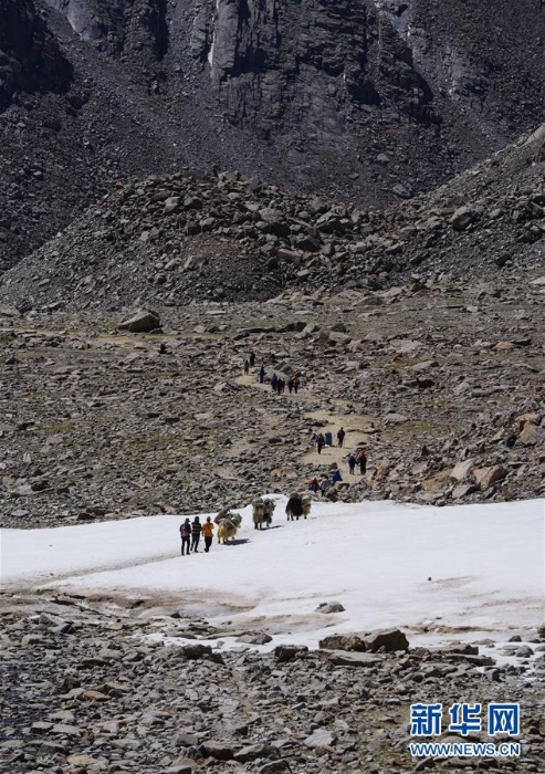（图文互动）（8）西藏：冈仁波齐山下的牧民致富路