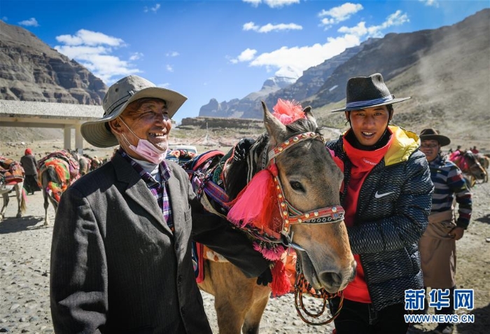 （图文互动）（11）西藏：冈仁波齐山下的牧民致富路