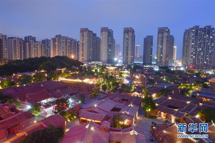（壮阔东方潮 奋进新时代——庆祝改革开放40年）（2）福建晋江：传统街区保留故土气息