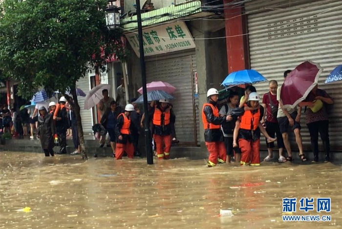 （社会）（5）甘肃文县遭强降雨袭击