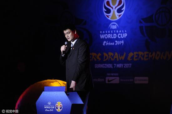 沪媒:FIBA世预赛让姚明头疼 CBA是让路还是应付
