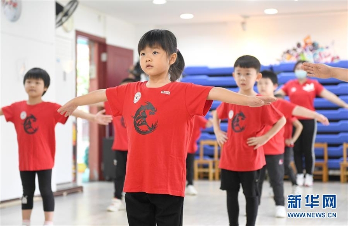 (聚焦疫情防控)(6)广东省幼儿园今起陆续开园