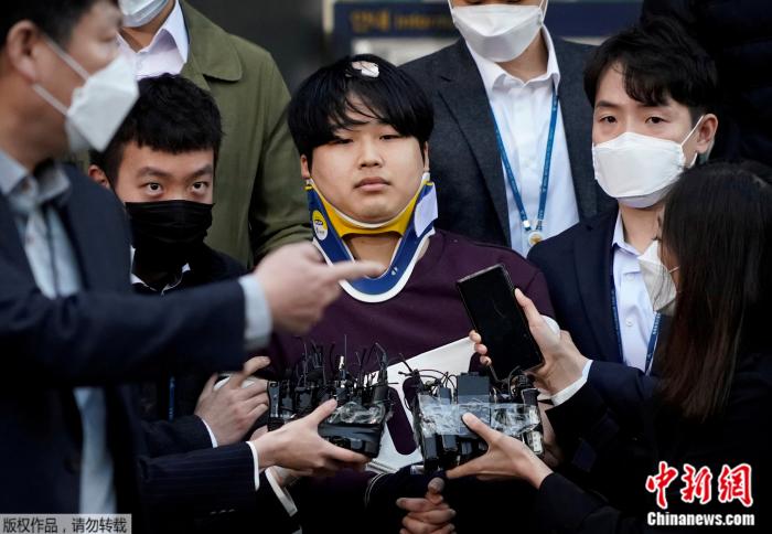 韩国 点击进入下一页
