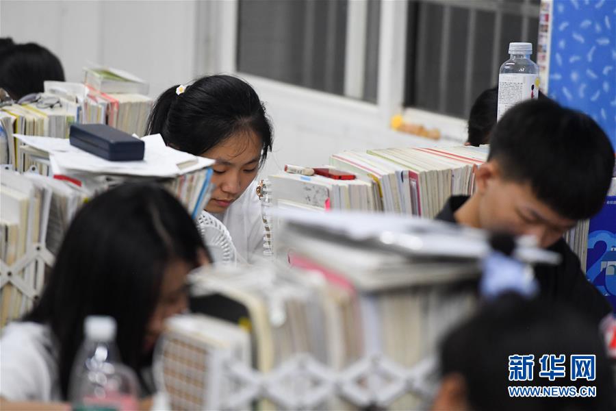 （图片故事）（2）赶考“父女兵”