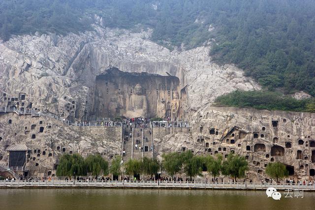 中国四大石窟，到底是什么样的力量才能完成这巨作？