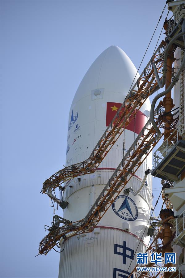 （科技）（4）长征五号遥四运载火箭垂直转运至发射区 计划择机实施我国首次火星探测任务
