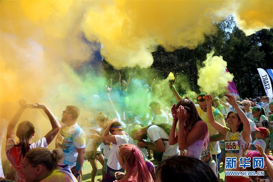 （国际）（4）拉脱维亚举办色彩节活动
