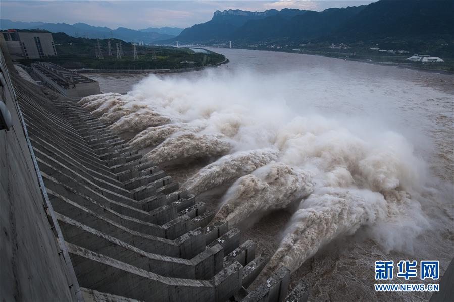 (防汛抗洪)(3)三峡入库流量超过建库以来最大值