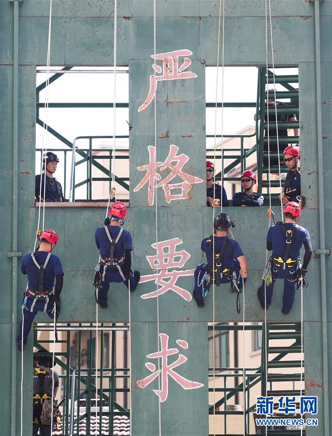 (社会)(1)高温消防大练兵