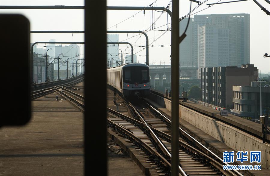 （经济）（5）江苏昆山：跨省市地铁助力“同城”生活