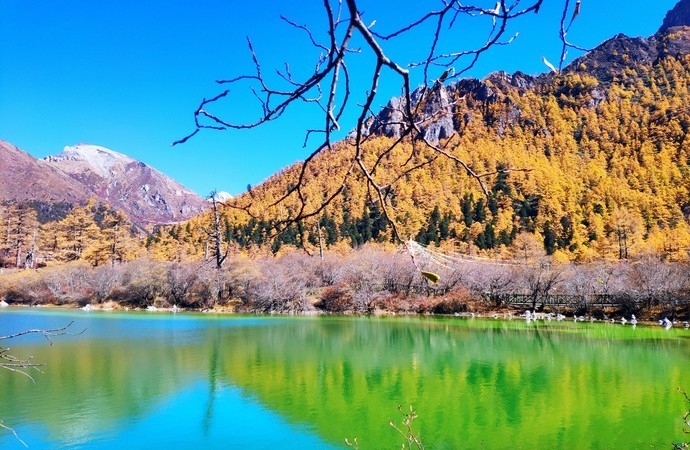 9-10月最佳旅行榜单推荐 | 这6个地方一入秋颜值就逆天了
