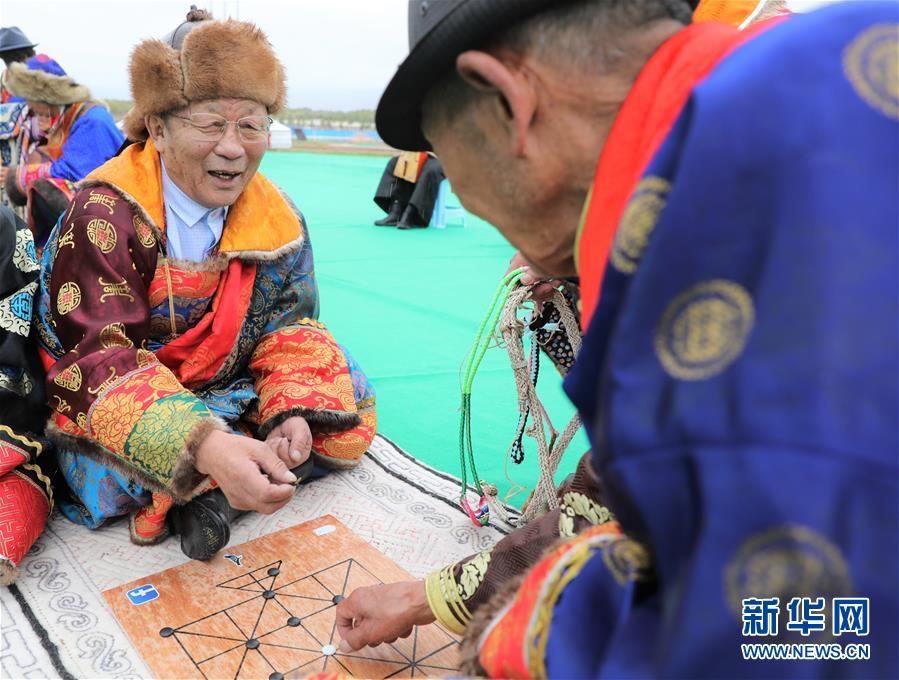 (社会)(1)甘肃省肃北蒙古族自治县庆祝成立70周年