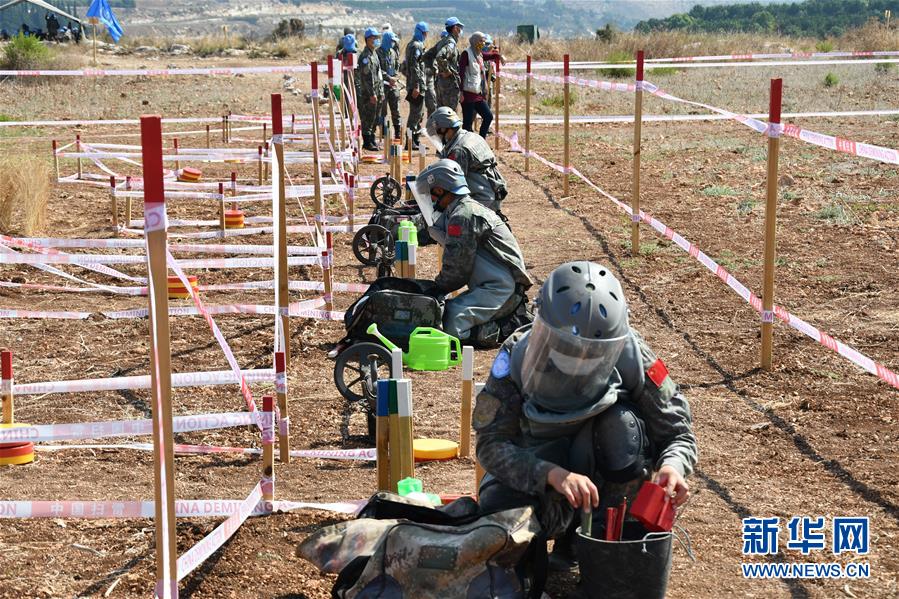 （国际·图文互动）（2）中国赴黎巴嫩维和官兵通过两种扫雷资质认证