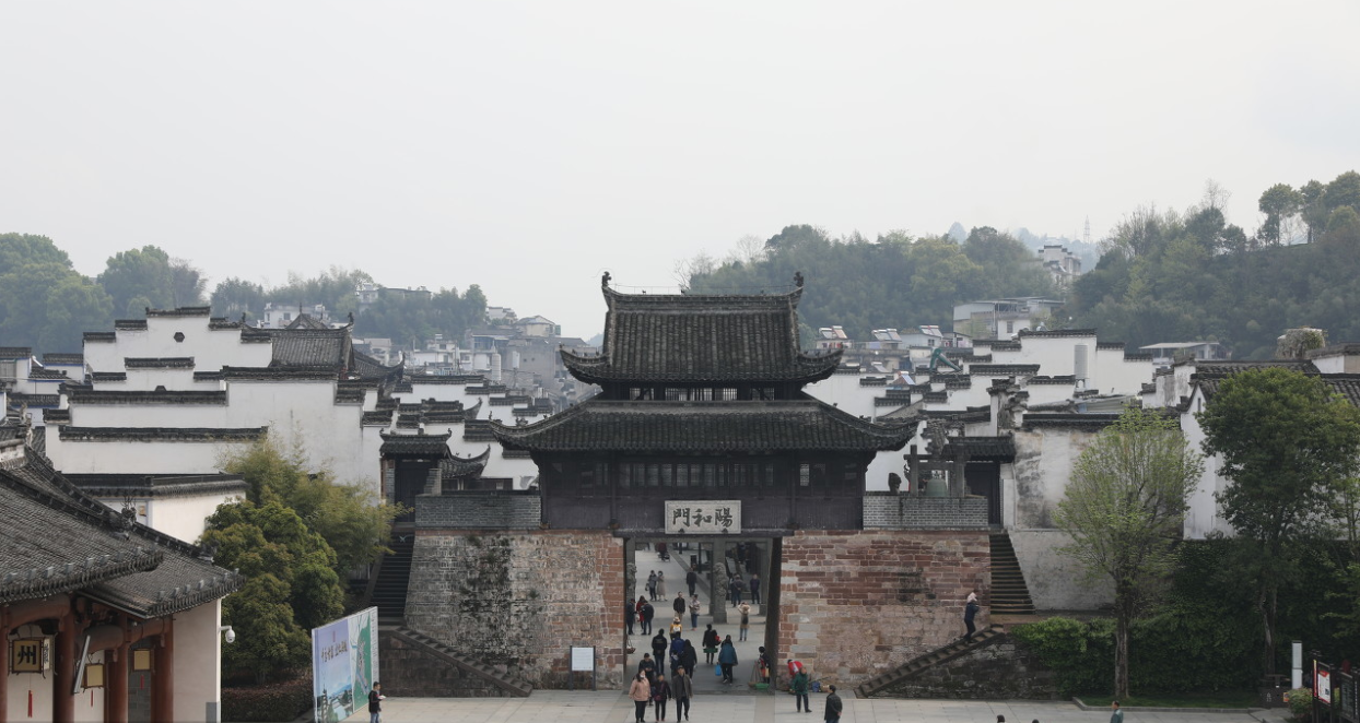 徽州人文山水经典自驾路线,串起安徽江西6县市,秋景居全国前列