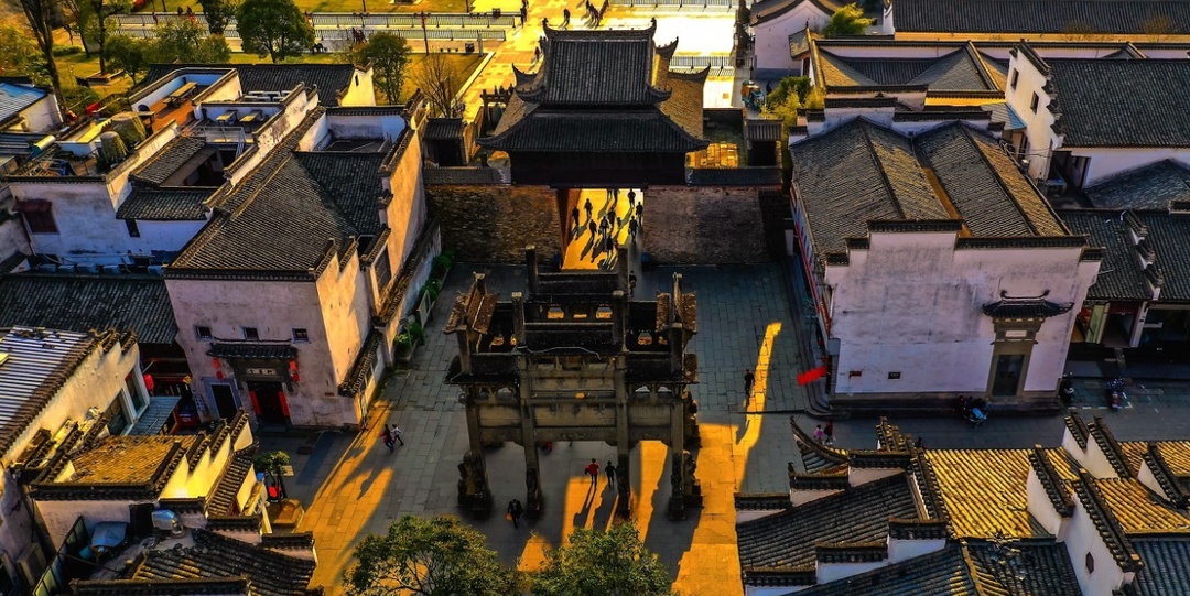 徽州人文山水经典自驾路线,串起安徽江西6县市,秋景居全国前列