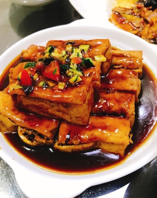 山东淄博文化底蕴深厚,美食也很有特色,下面6种你吃过几种?