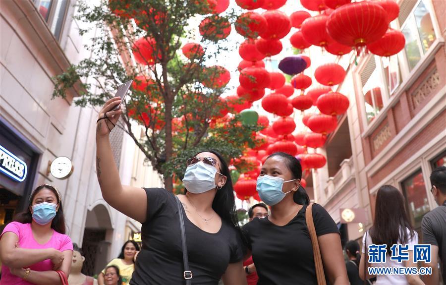 （社会）（3）香港：街头的中国红