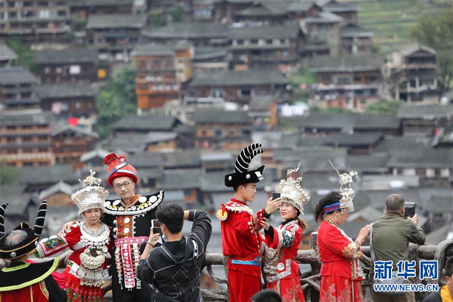 #（坐着高铁看中国）（3）贵州雷山：高铁助力苗寨旅游