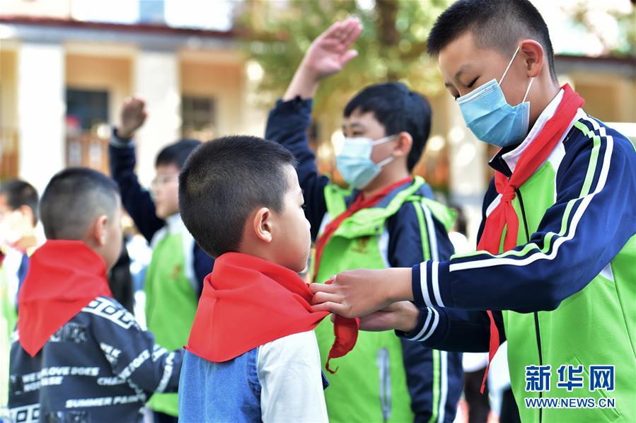 #(社会)(1)河北石家庄:我们入队了