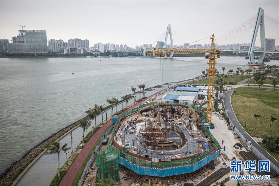 (社会)(2)海口湾云洞图书馆施工忙
