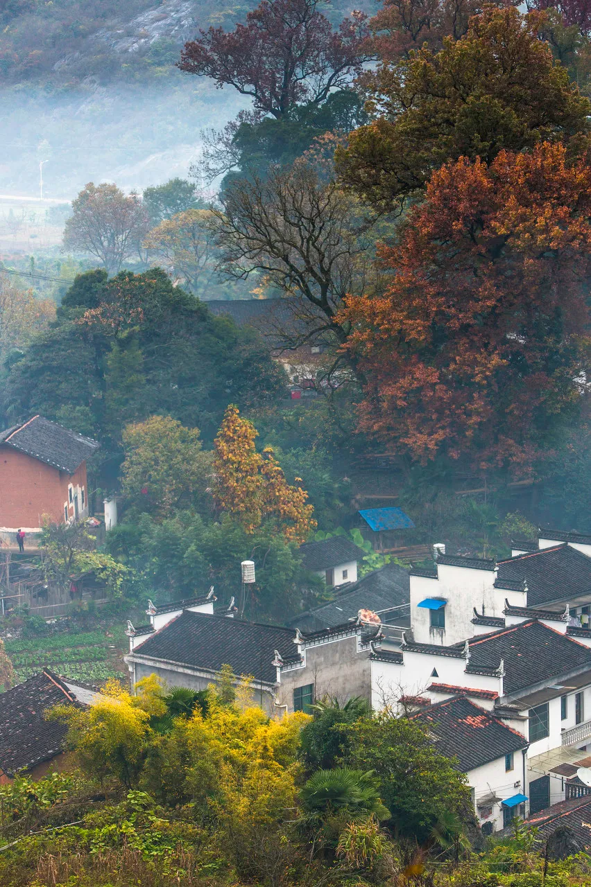 秋色绝美的10个古镇,累了就去小住几日